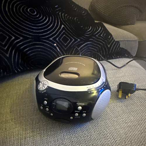 Portable stereo player - cd,