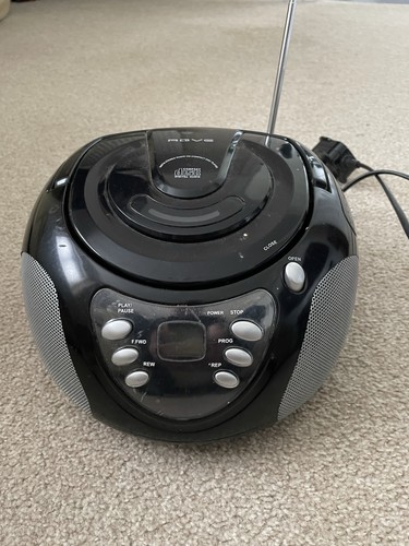 Portable radio player - portable,